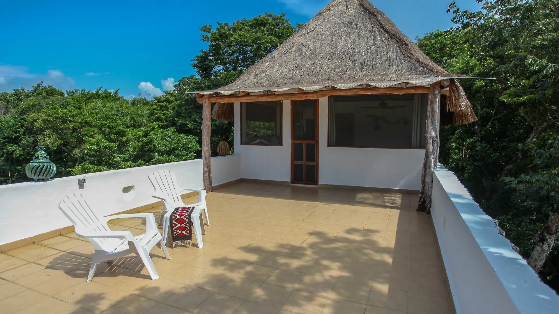 Casa Akumal Aparthotel